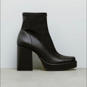 BRAND NEW ZARA BOOTS